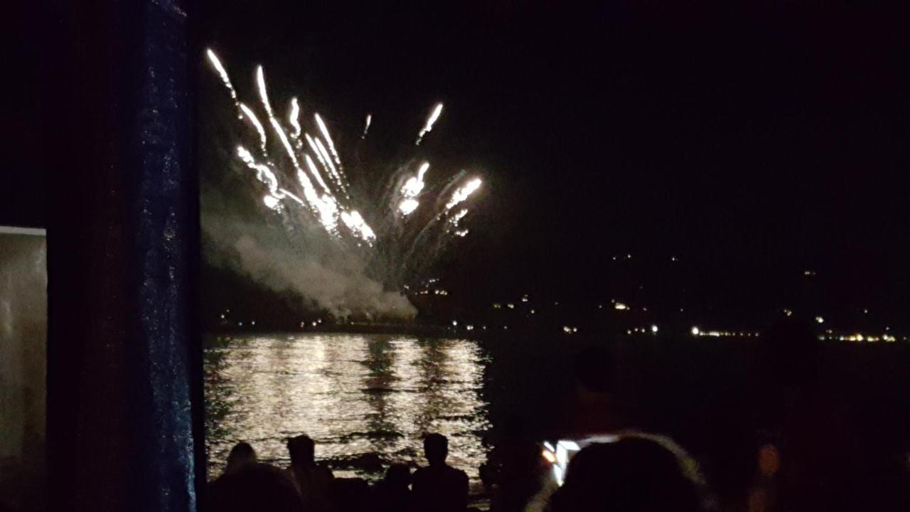 La Conchiglia A Marina Apartment Marina Di Carrara Bagian luar foto
