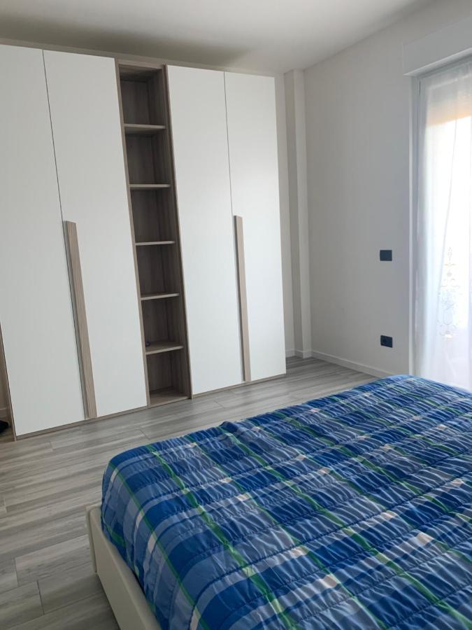 La Conchiglia A Marina Apartment Marina Di Carrara Bagian luar foto